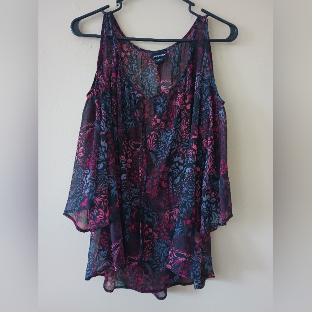 Joe boxer floral blouse